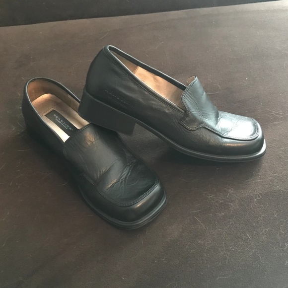 Kenneth Cole Reaction Leather Loafers - Size 6 - Picture 1 of 4